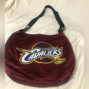 NBA CLEVELAND CAVALIERS WOMEN PURSE